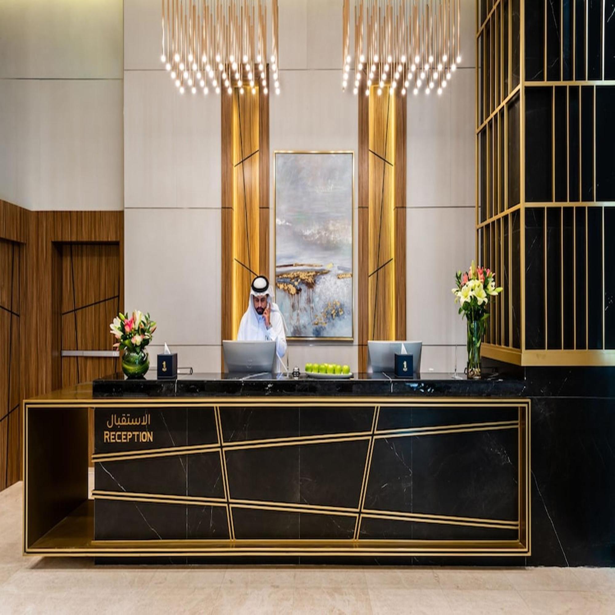 Dancenter Luxury Formerly Anan Apartment